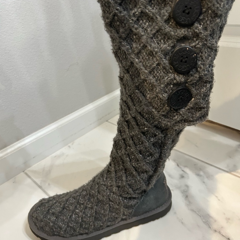 Charcoal Gray UGG lattice Cardy Knit Button-Up Women's Boots